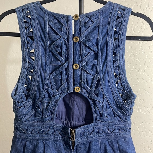 Free People New Romantics Soft Denim Highland Mini Dress  Cut Out Back Size 2 - Picture 7 of 16